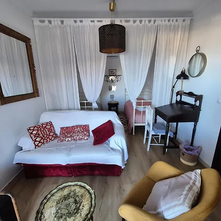 Bed and breakfast Alegria 4*